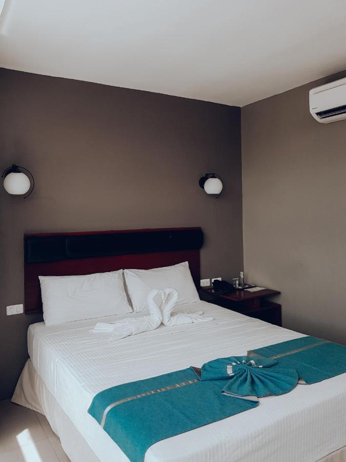 Dosi Hotel Ph Талисей Екстериор снимка